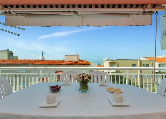 Apartment Marija Makarska